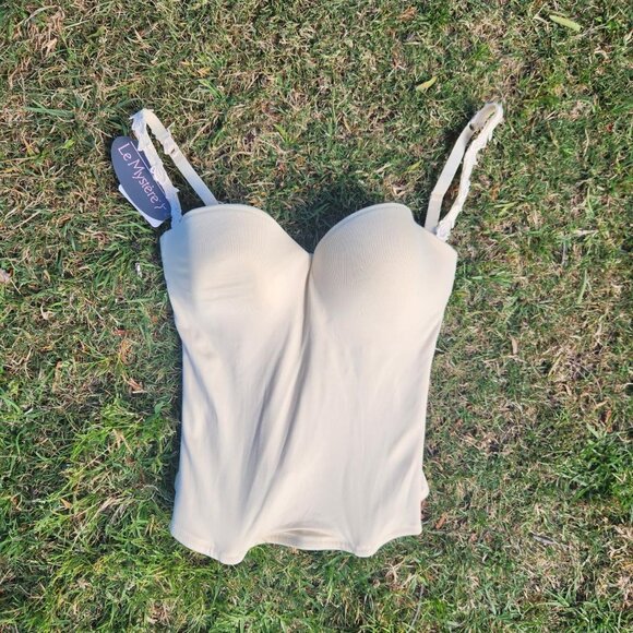 Le Mystère Ivory Corset Top ! - Picture 2 of 6